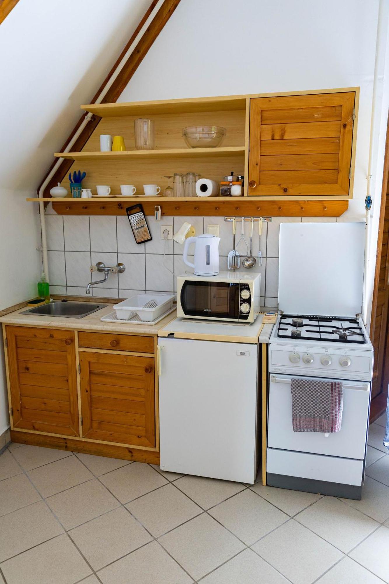 Gesztenye Nyaralopark Балатонудвари Экстерьер фото